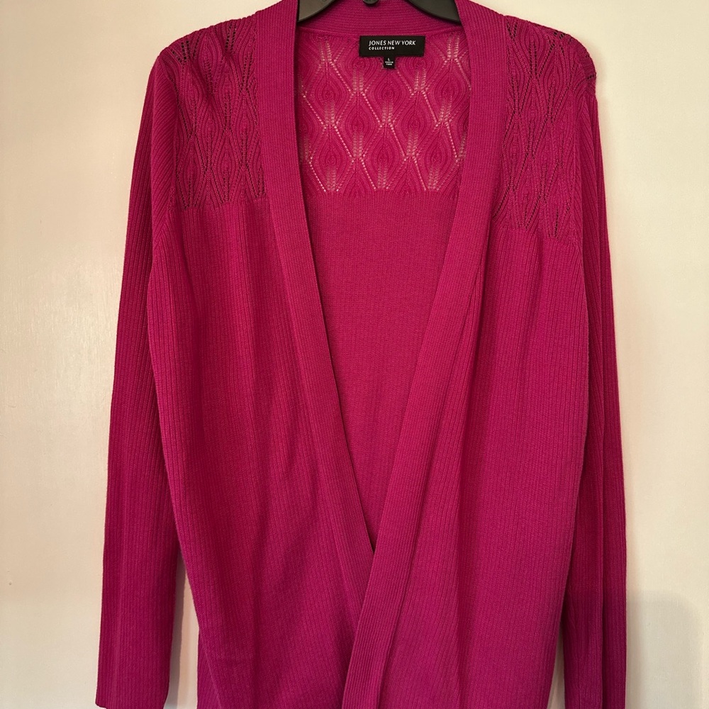 Jones NewYork long sleeve sweater & matching top.  Deep pink. Size L.